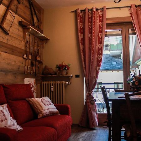 Ferienwohnung Dimora Delle Alpi Aosta Exterior foto